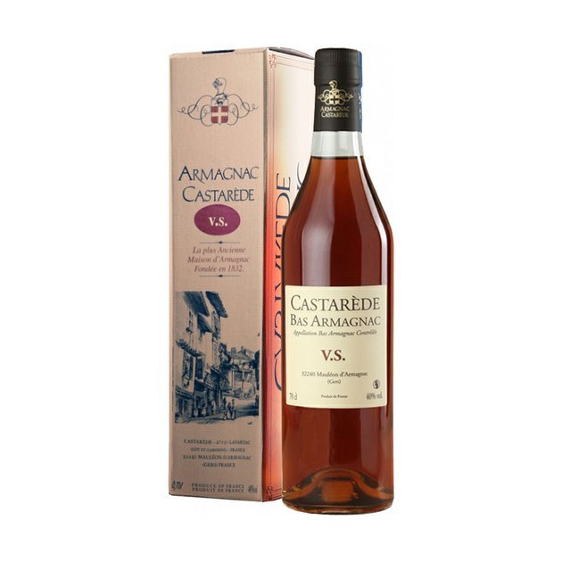 Armagnac Castarede VS 0,7l gift box 40%.jpg
